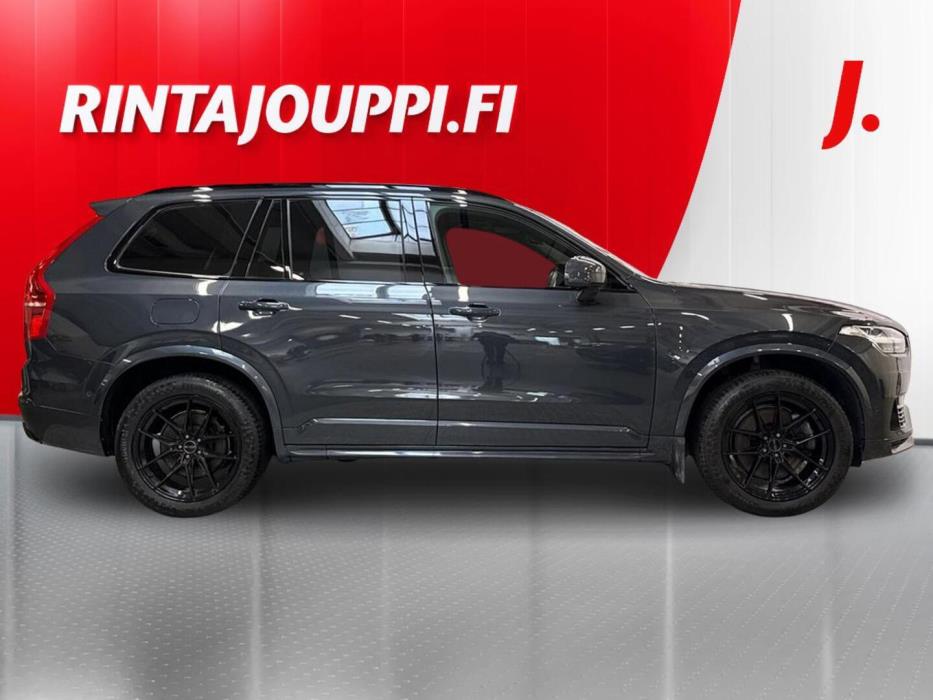 VOLVO XC90 2021