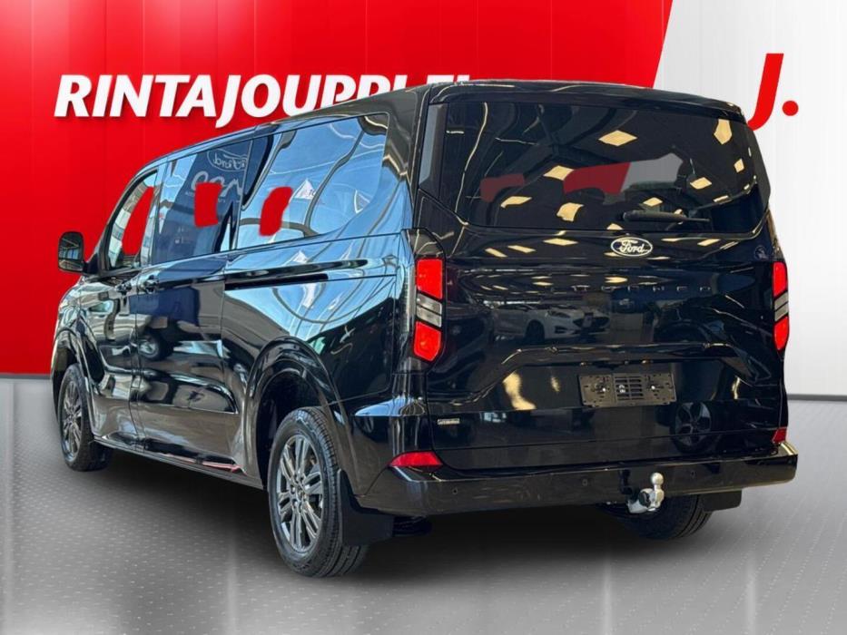 FORD Tourneo Custom 2026