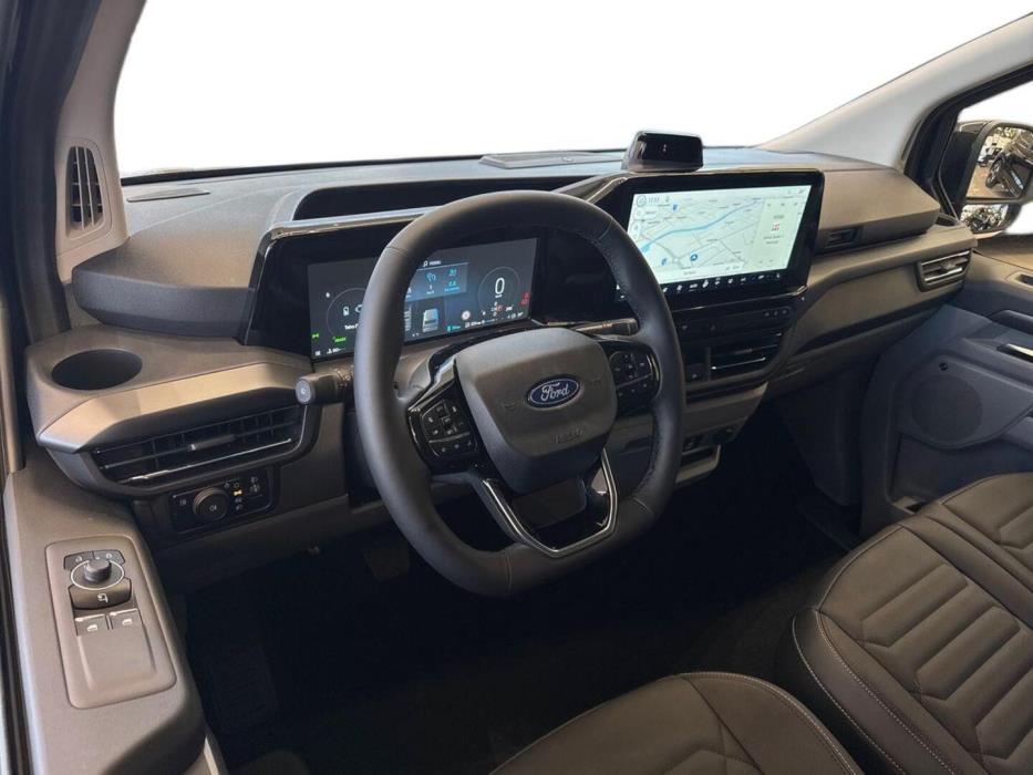 FORD Tourneo Custom 2026