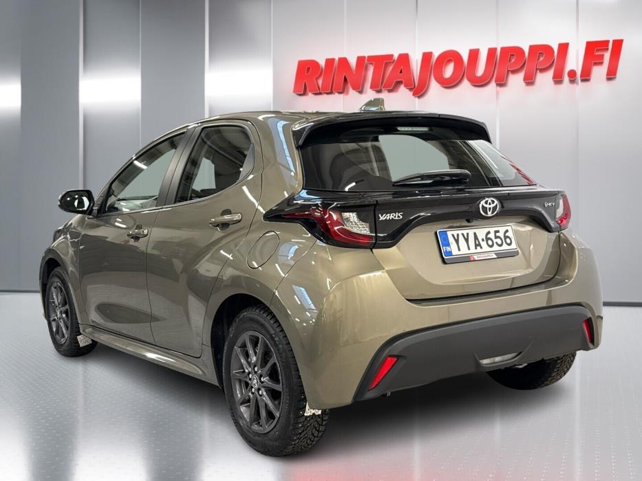 TOYOTA Yaris 2024