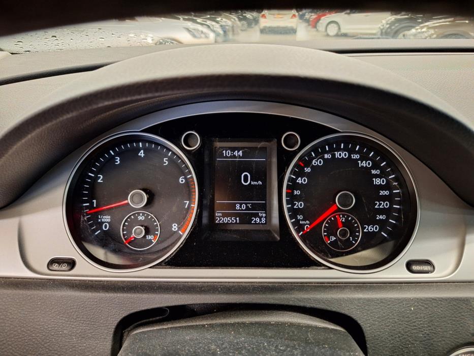 VOLKSWAGEN Passat 2013