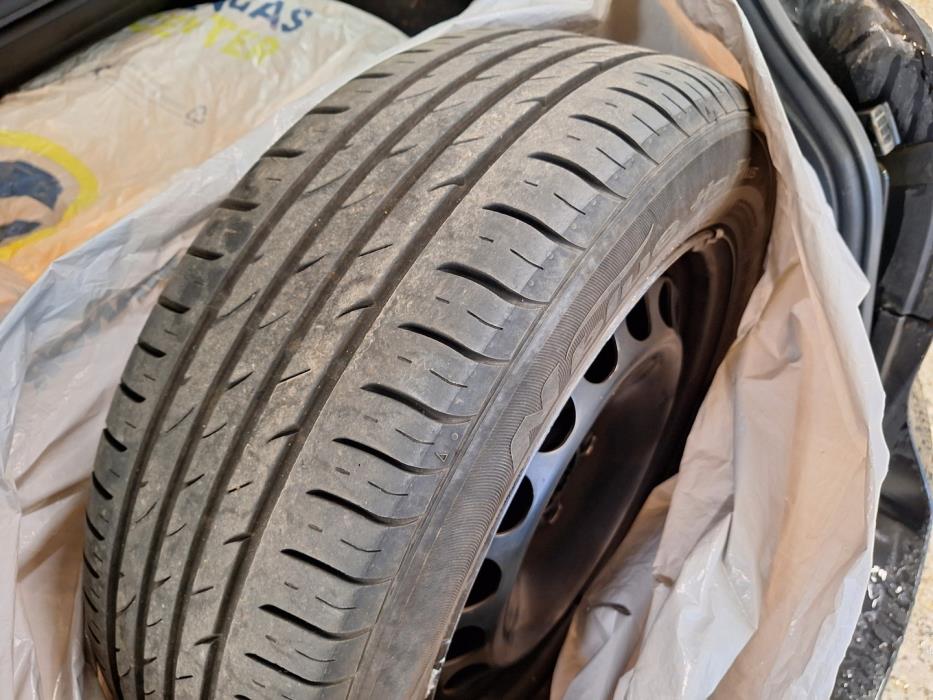 VOLKSWAGEN Passat 2013