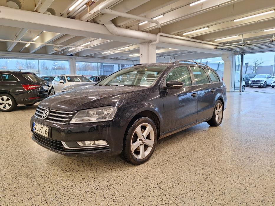 VOLKSWAGEN Passat 2013