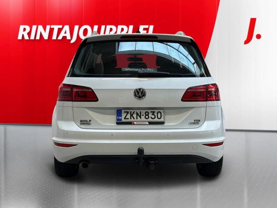 VOLKSWAGEN Golf Sportsvan 2015