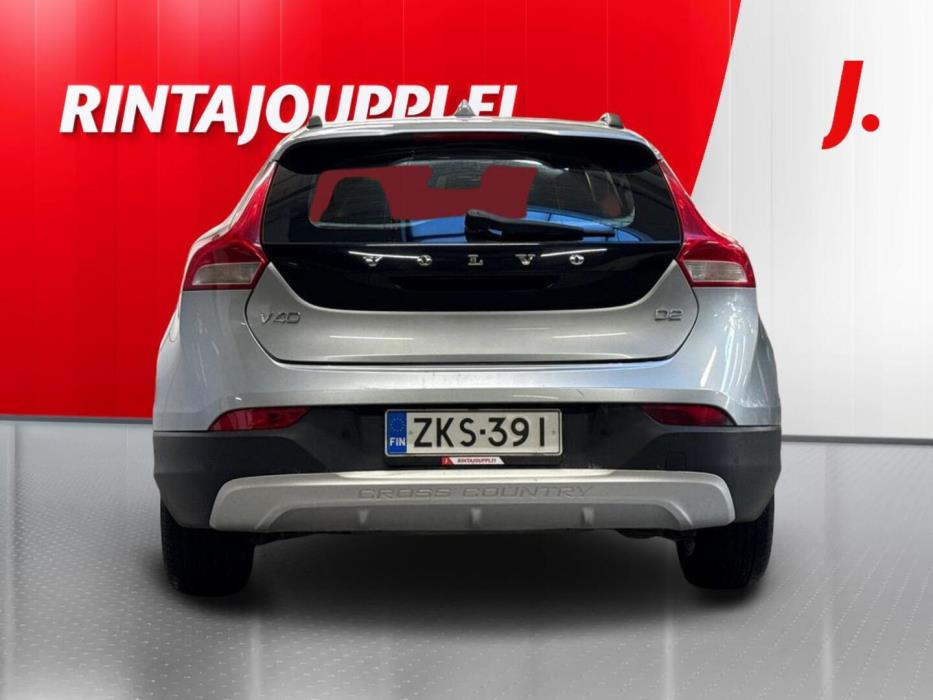 VOLVO V40 Cross Country 2016