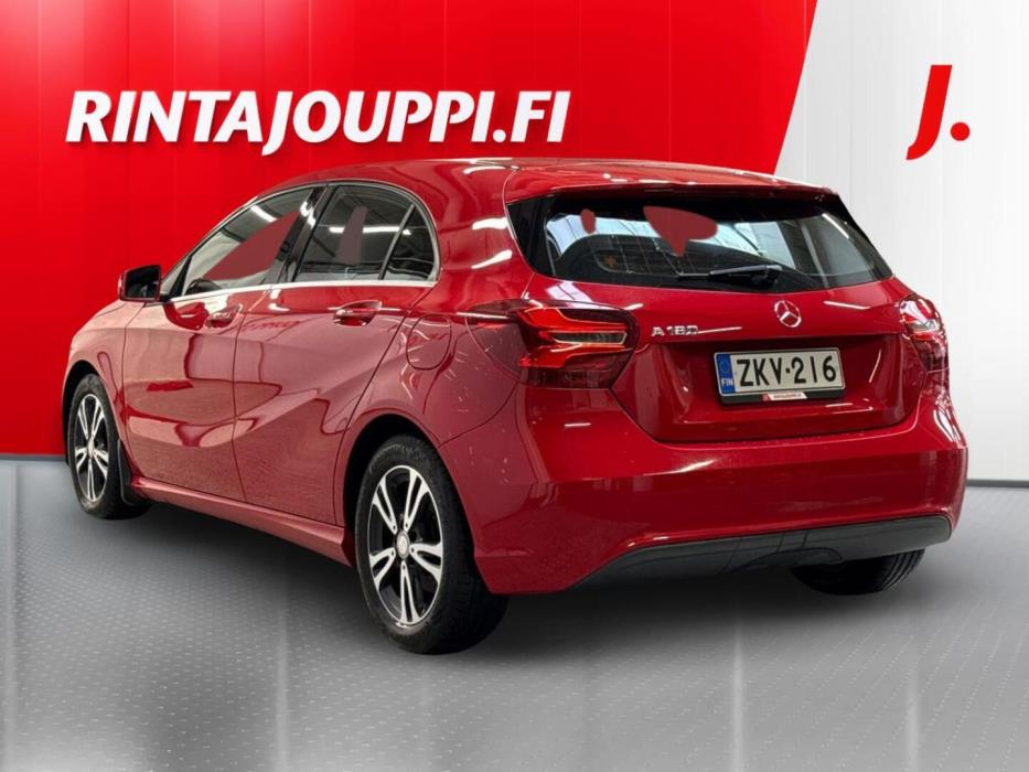 MERCEDES-BENZ A 2016