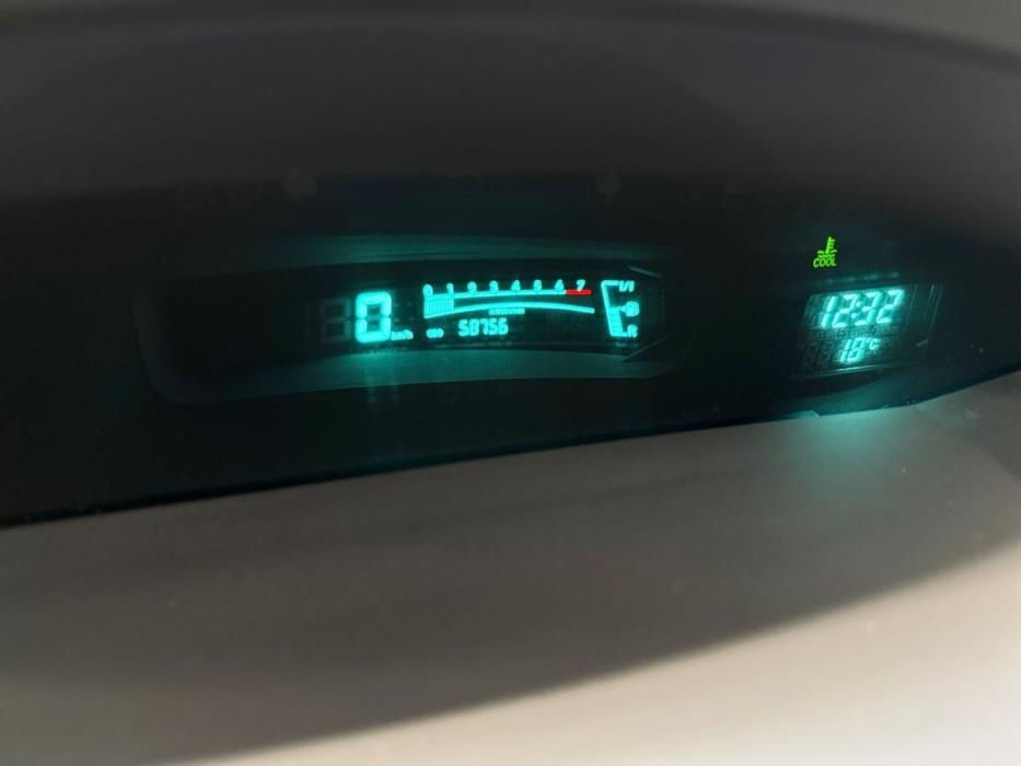 TOYOTA Yaris 2008