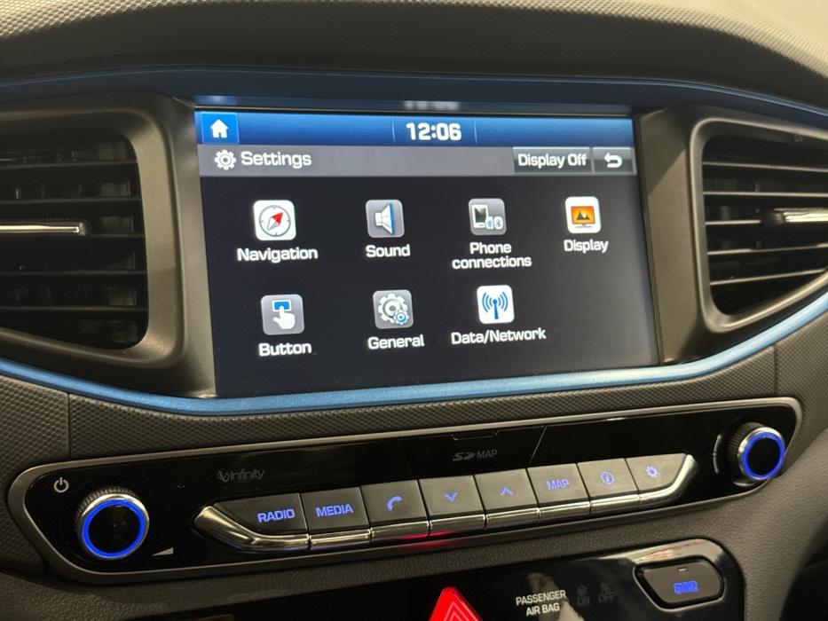 HYUNDAI IONIQ hybrid 2017