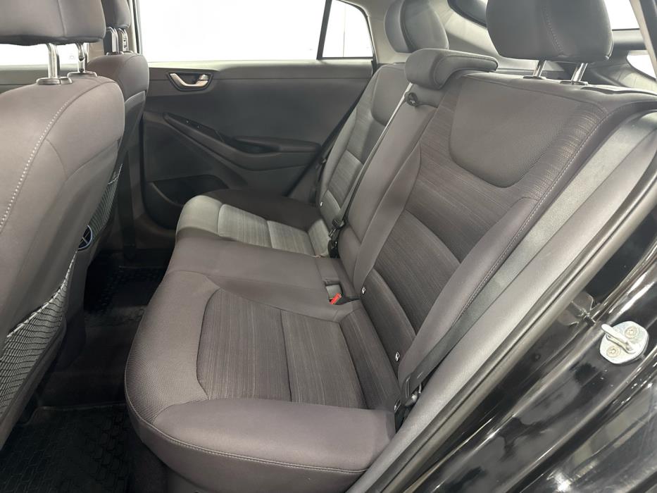 HYUNDAI IONIQ hybrid 2017