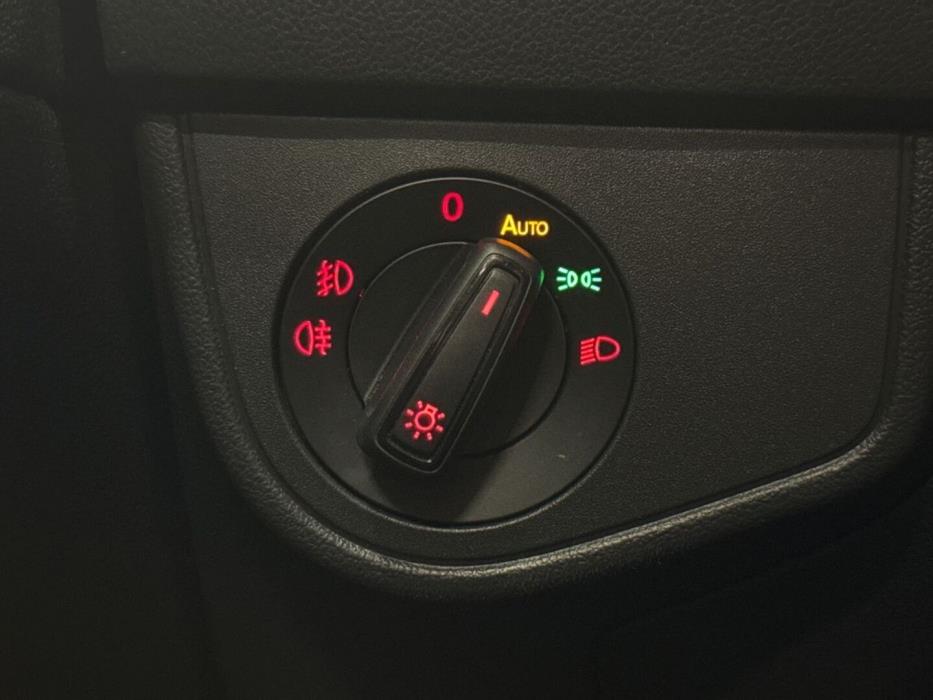 VOLKSWAGEN Polo 2018
