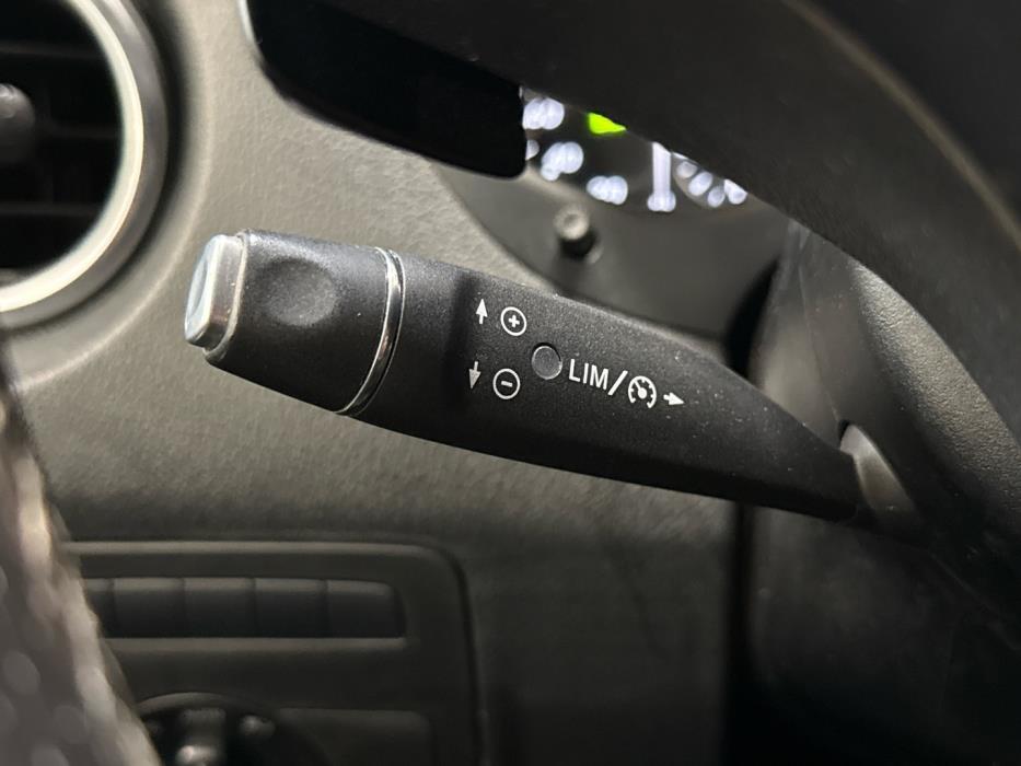 MERCEDES-BENZ Vito 2019