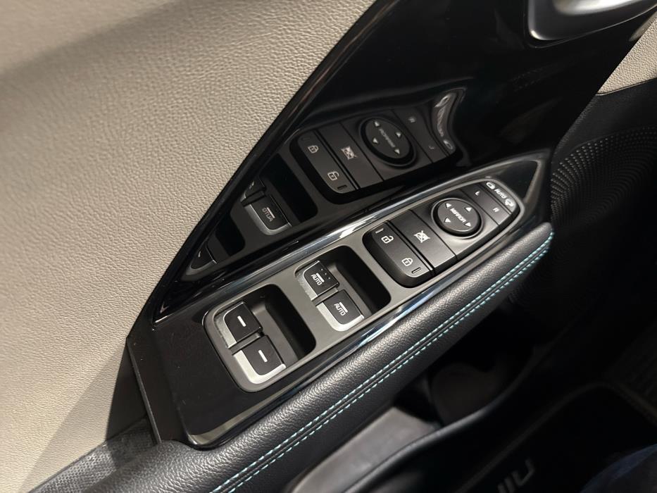 KIA Niro plug-in 2019