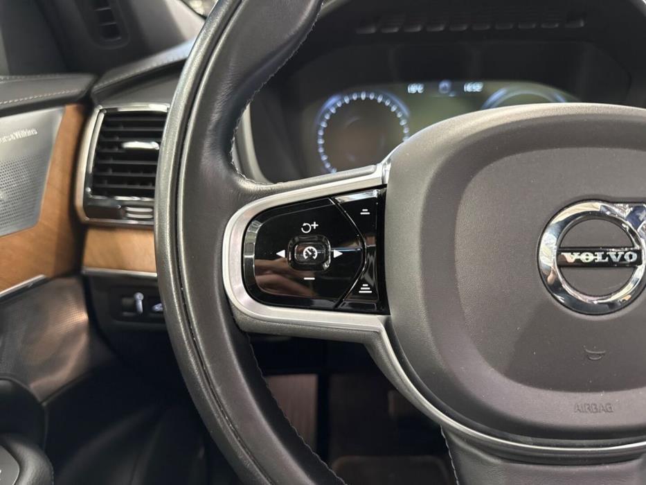 VOLVO XC90 2019