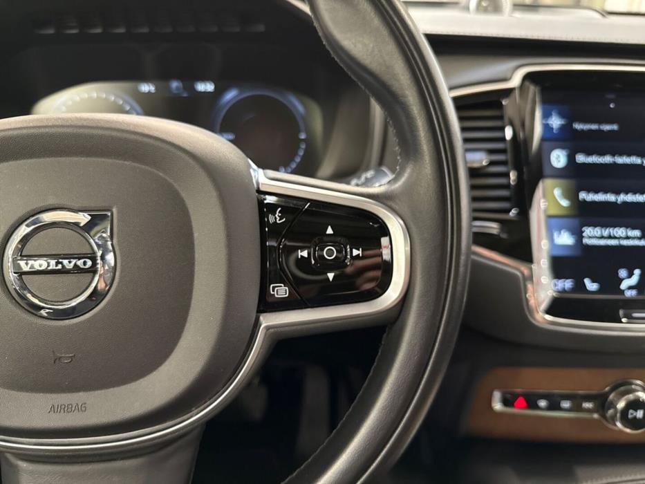VOLVO XC90 2019