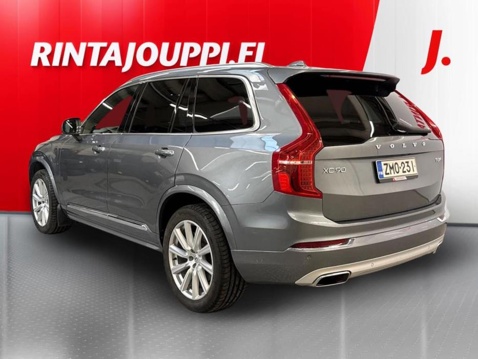 VOLVO XC90 2019