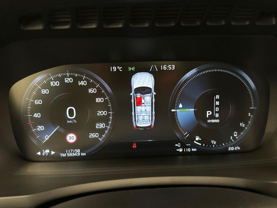 VOLVO XC90 2019