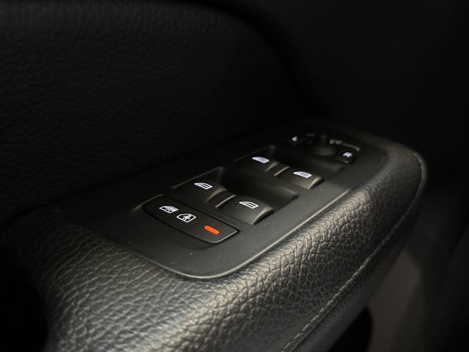 VOLVO V60 2019