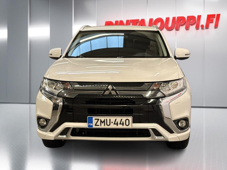 MITSUBISHI Outlander PHEV 2020