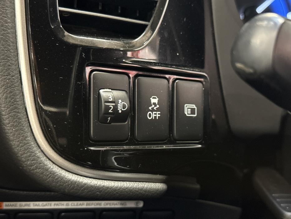 MITSUBISHI Outlander PHEV 2020