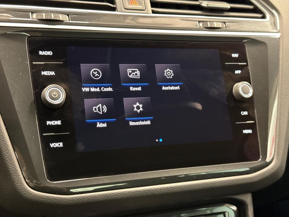 VOLKSWAGEN Tiguan 2020