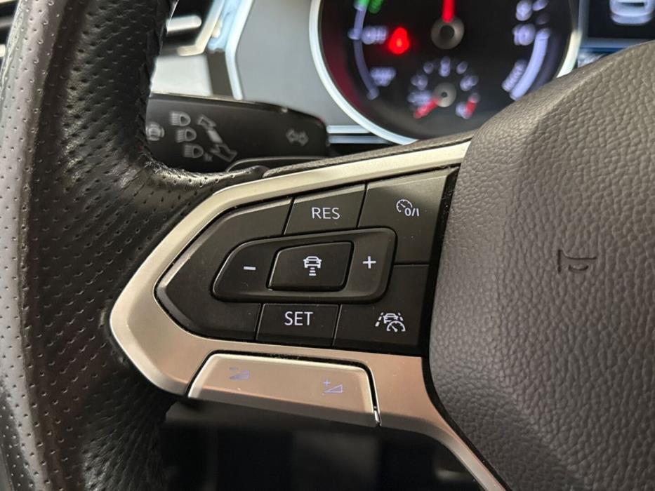 VOLKSWAGEN Passat 2020