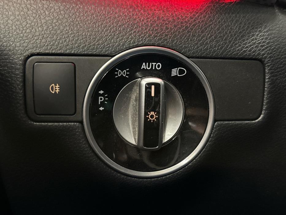 MERCEDES-BENZ B 2017