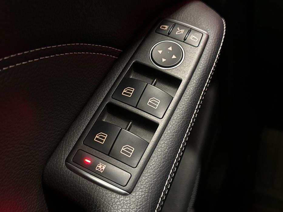 MERCEDES-BENZ B 2017