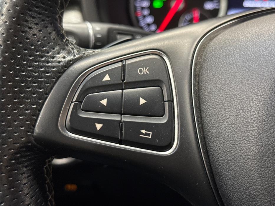 MERCEDES-BENZ B 2017