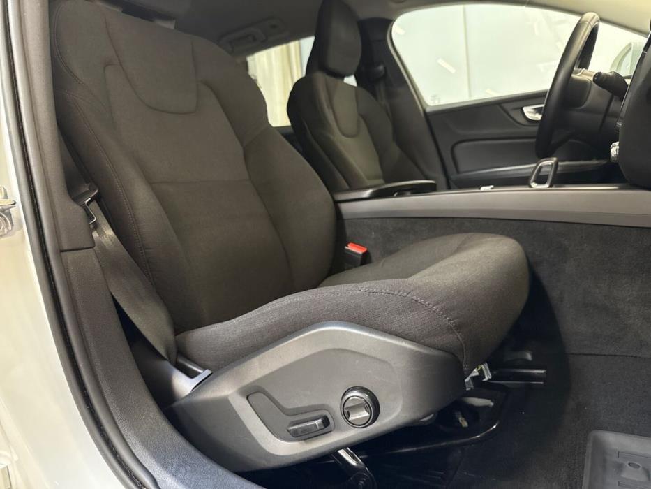 VOLVO V60 Cross Country 2022