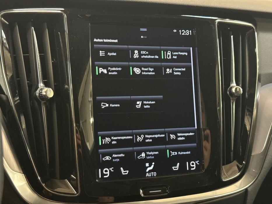 VOLVO V60 Cross Country 2022