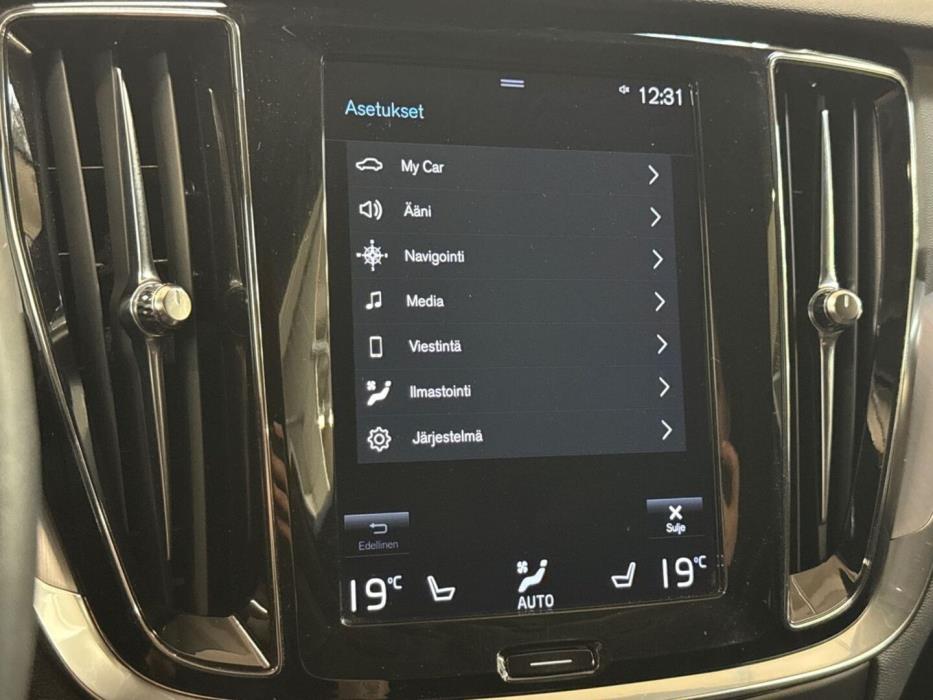 VOLVO V60 Cross Country 2022