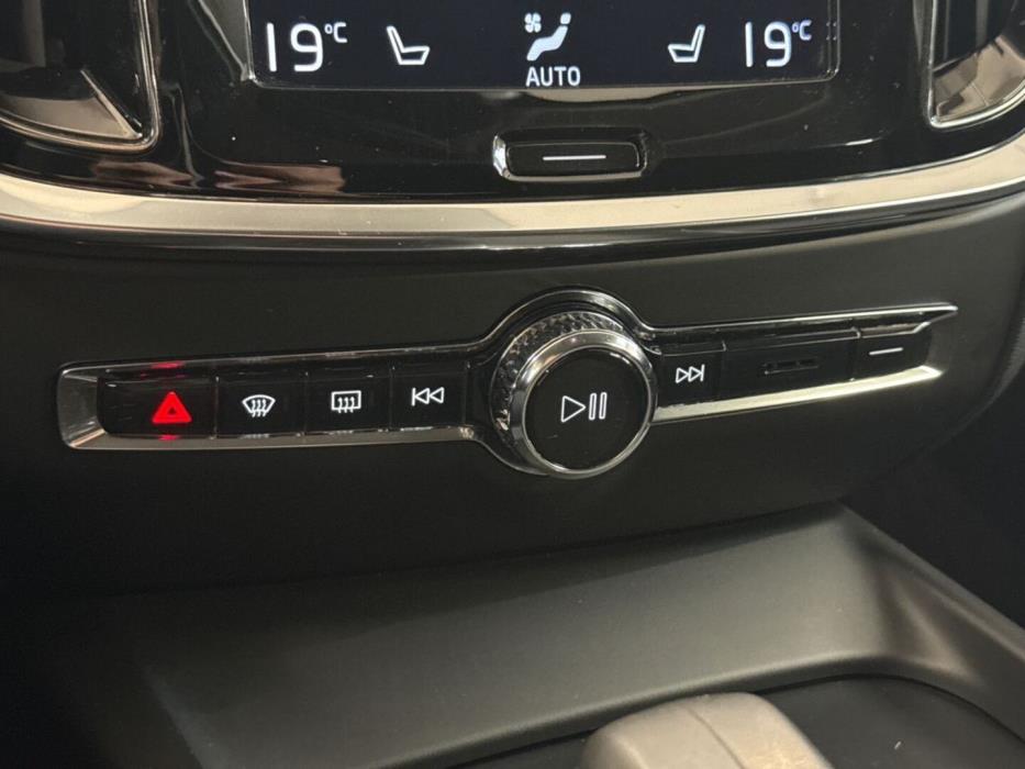 VOLVO V60 Cross Country 2022