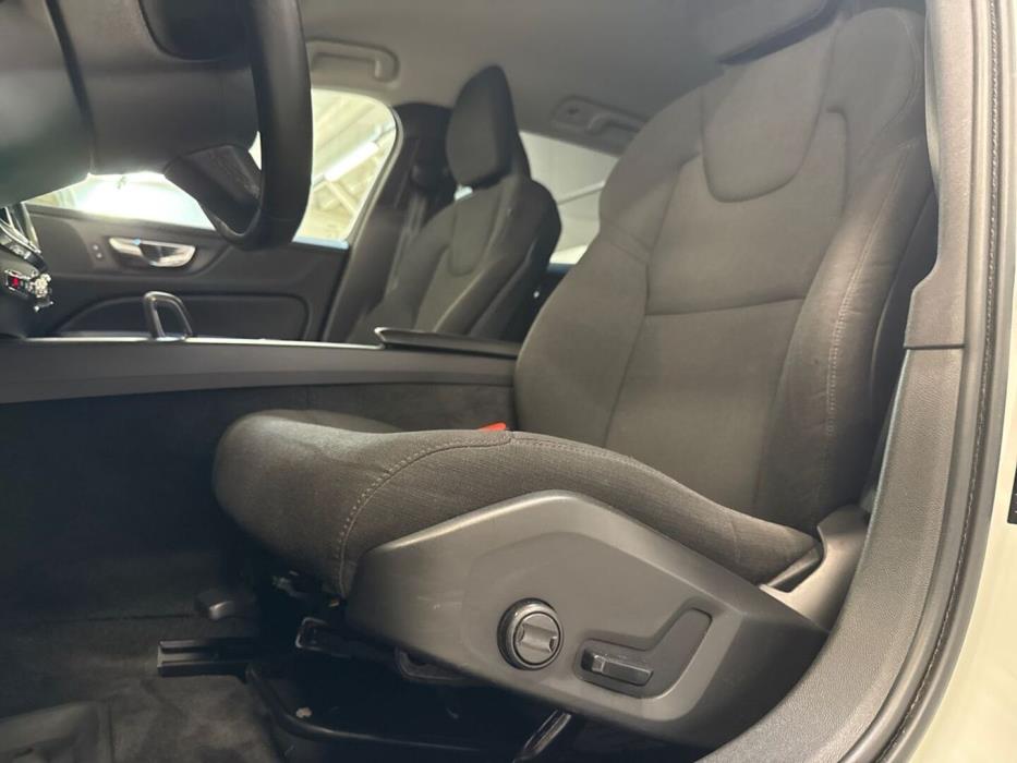 VOLVO V60 Cross Country 2022