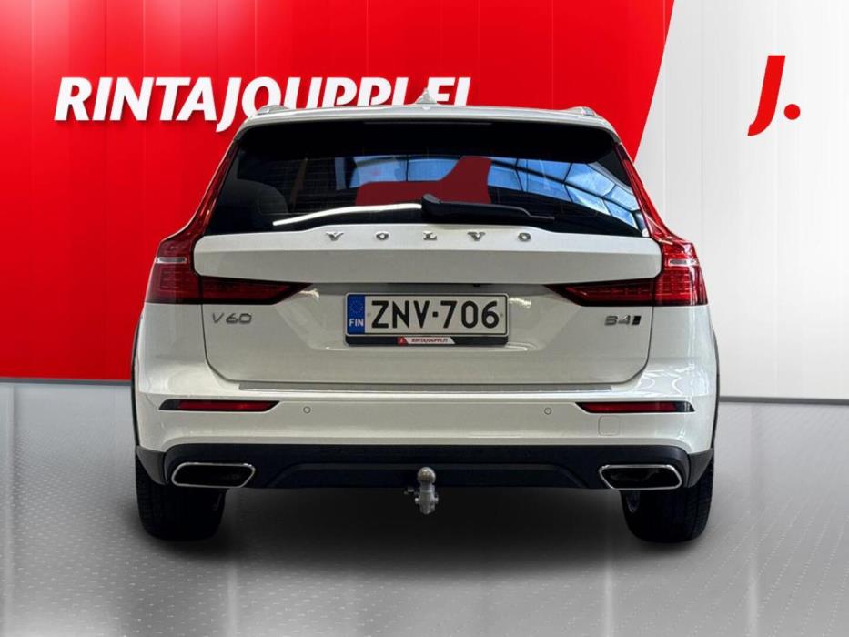 VOLVO V60 Cross Country 2022