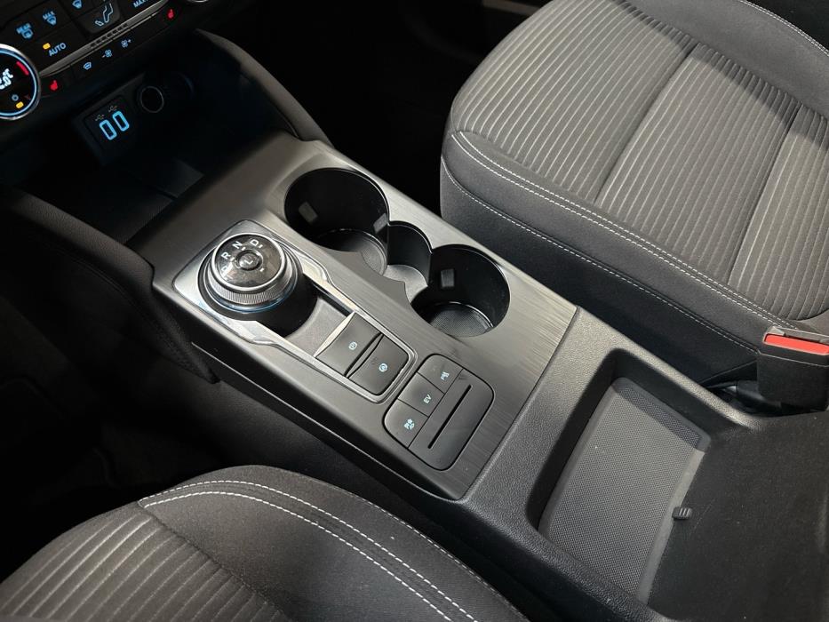 FORD Kuga 2022