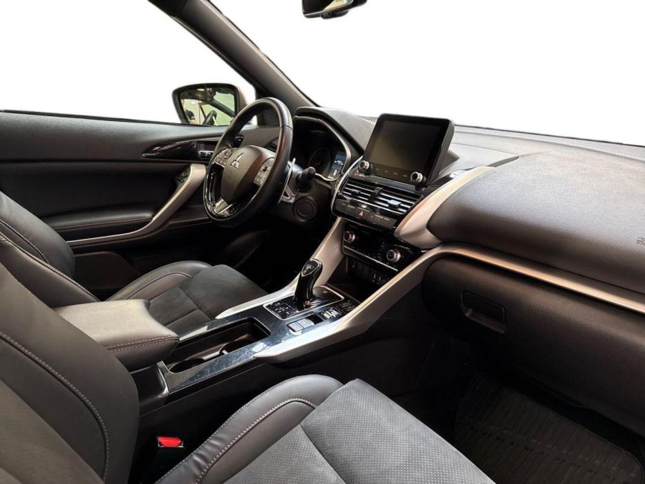 MITSUBISHI Eclipse Cross 2022