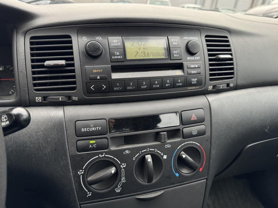 TOYOTA Corolla 2003