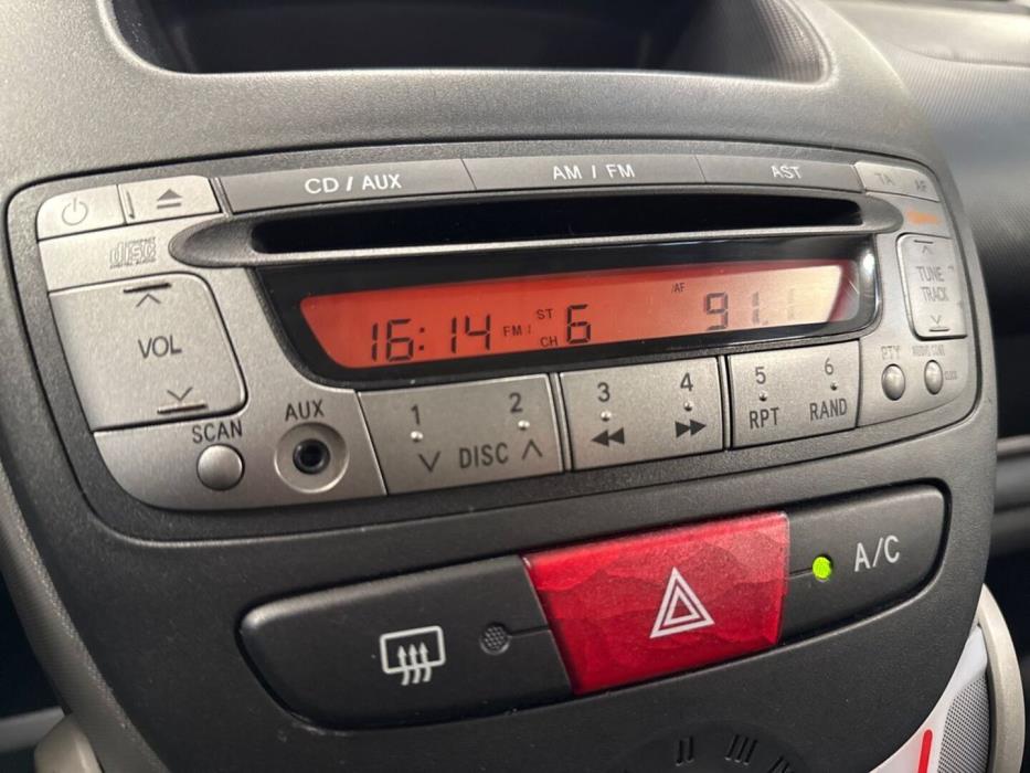 TOYOTA AYGO 2009