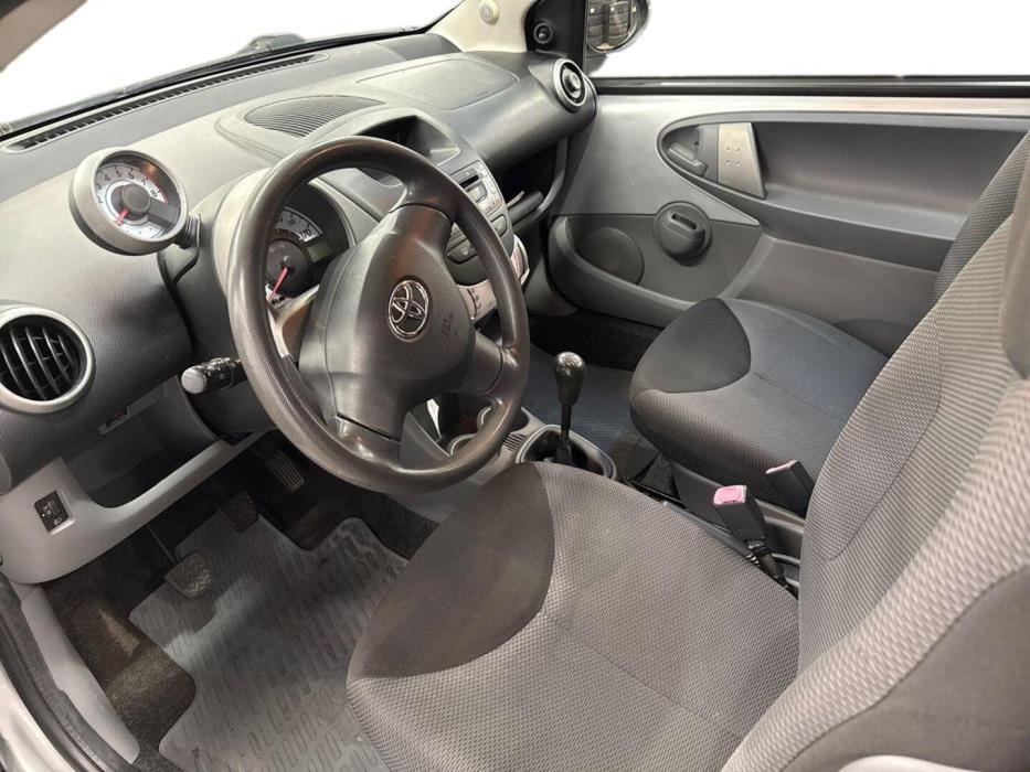 TOYOTA AYGO 2009