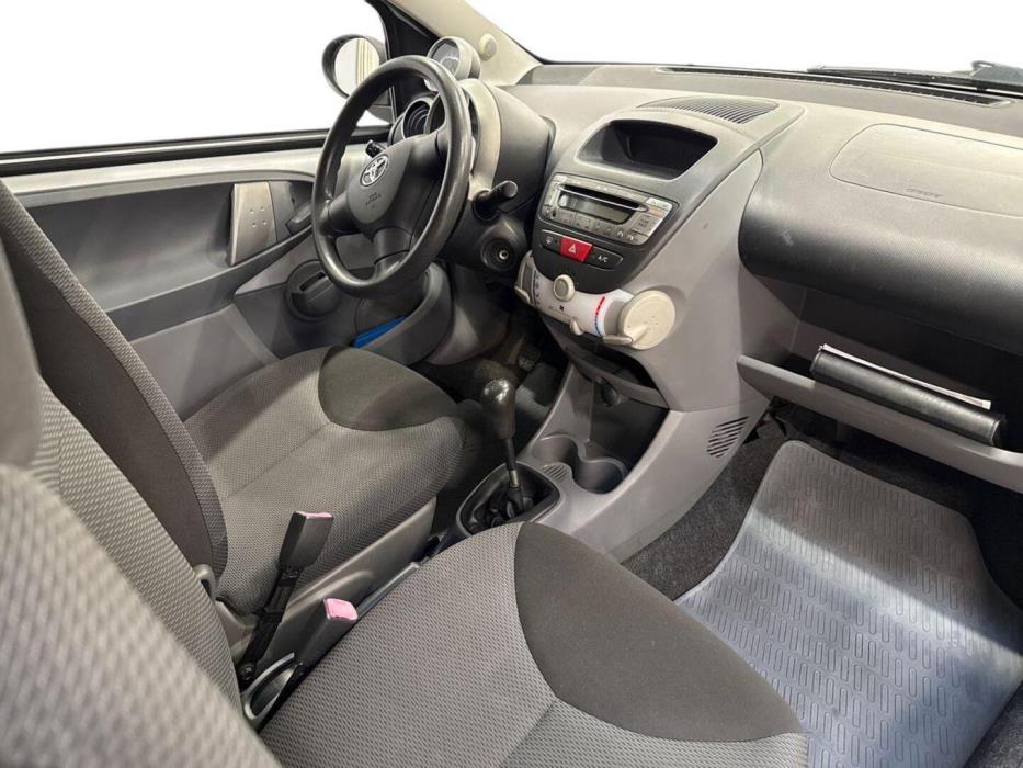 TOYOTA AYGO 2009