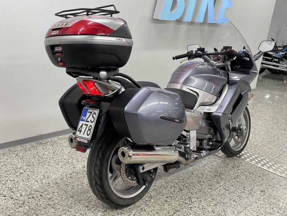 YAMAHA FJR 2006