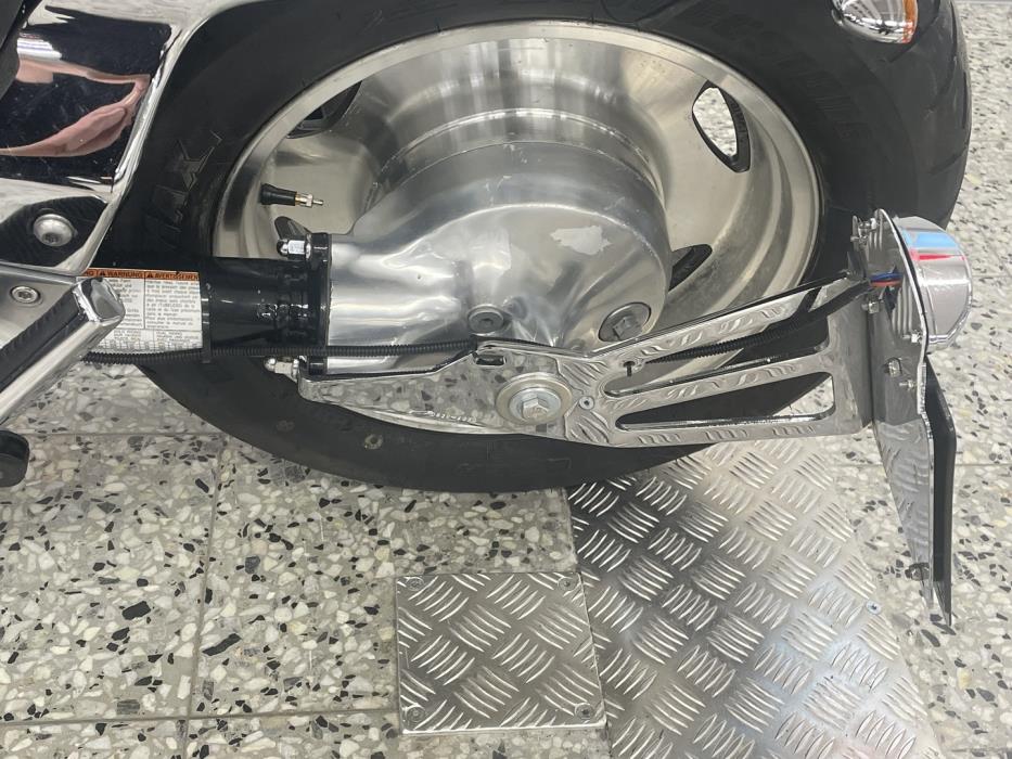 SUZUKI Intruder 1998