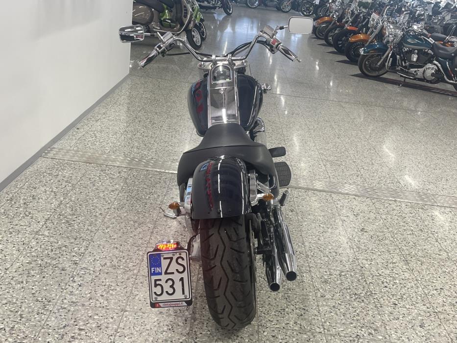 SUZUKI Intruder 1998