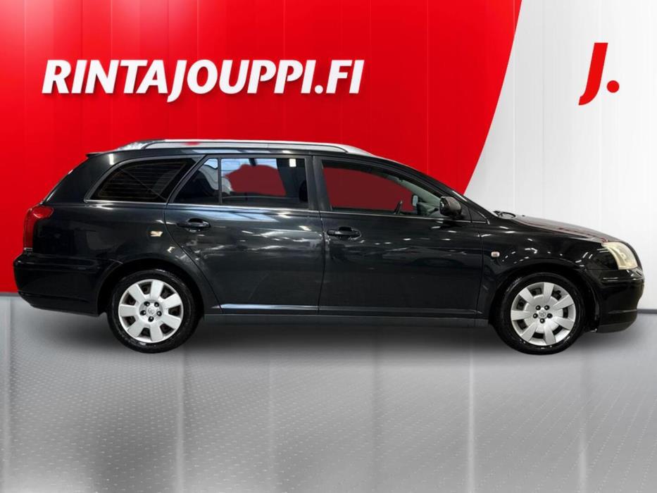 TOYOTA Avensis 2004