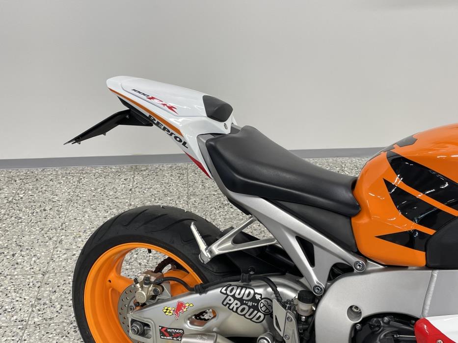 HONDA CBR 2009