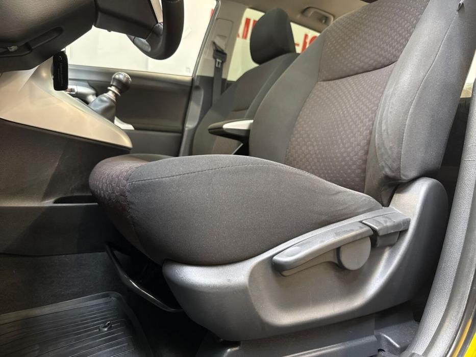 TOYOTA Verso 2011
