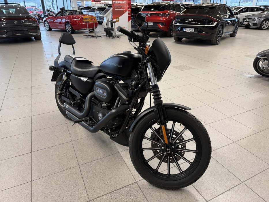HARLEY-DAVIDSON SPORTSTER 2011