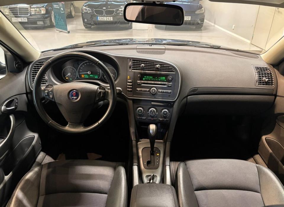 SAAB 9-3 2010