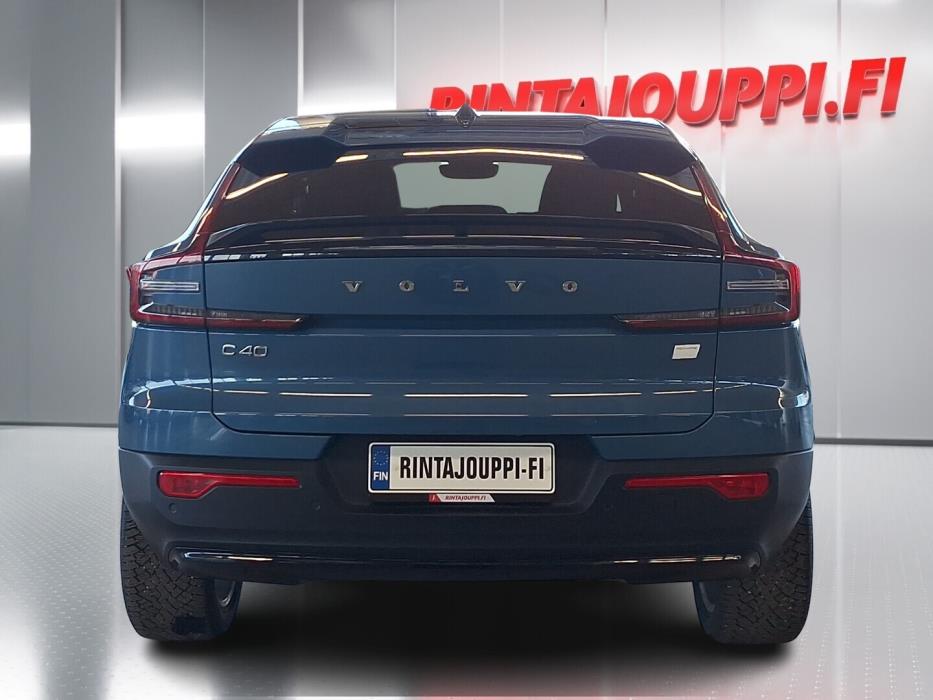 VOLVO C40 2023