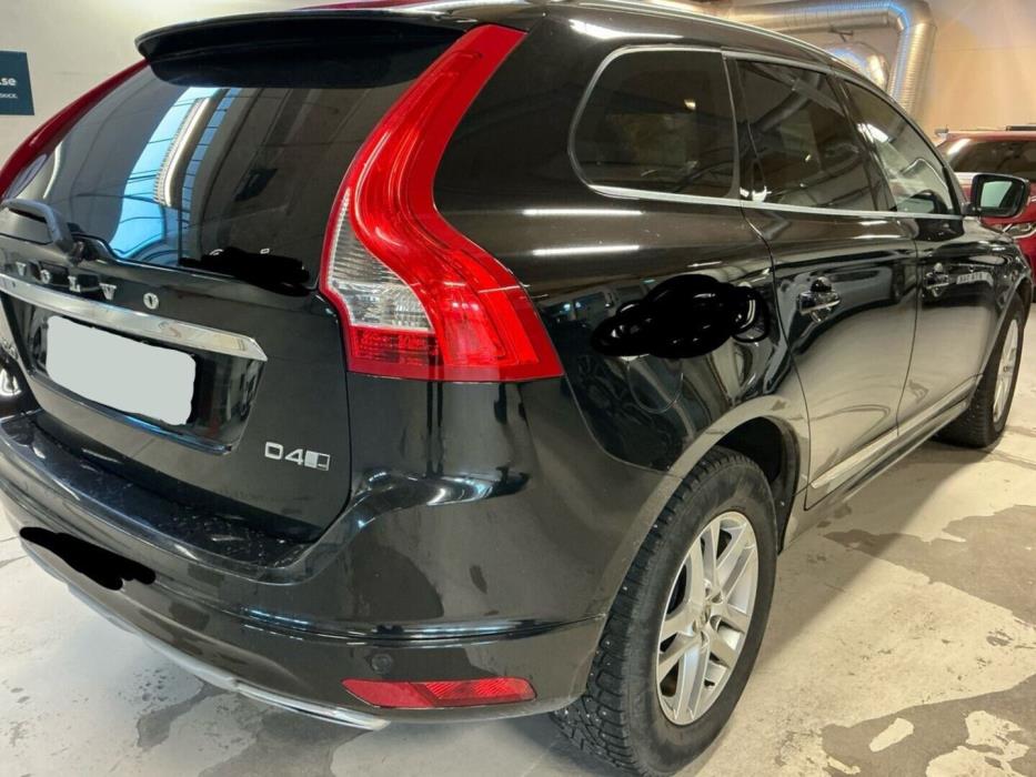 VOLVO XC60 2017